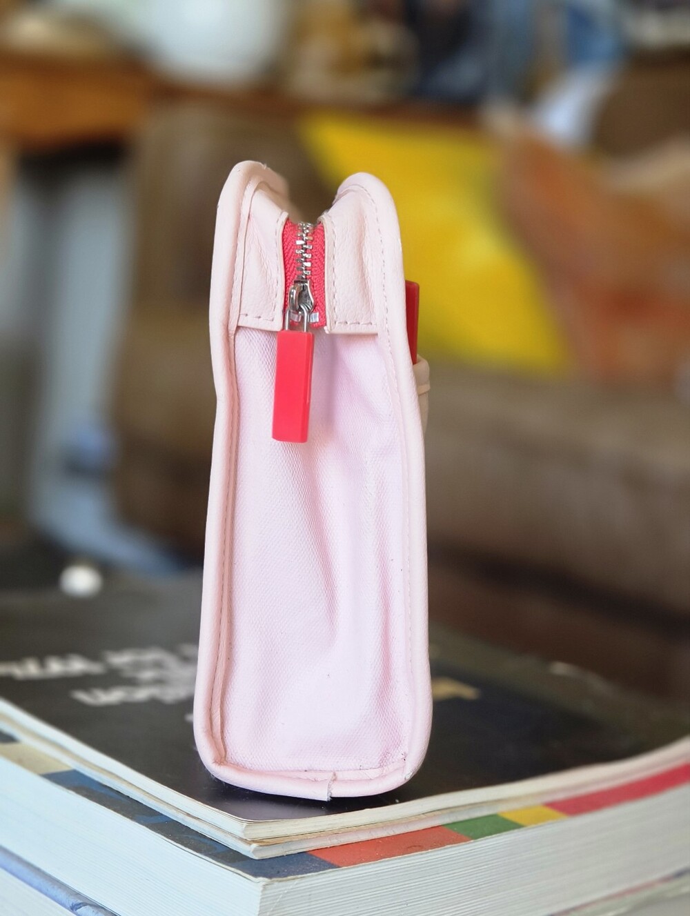 Glossier Beauty Bag - Pink Waxed Canvas - Picture 6 of 10